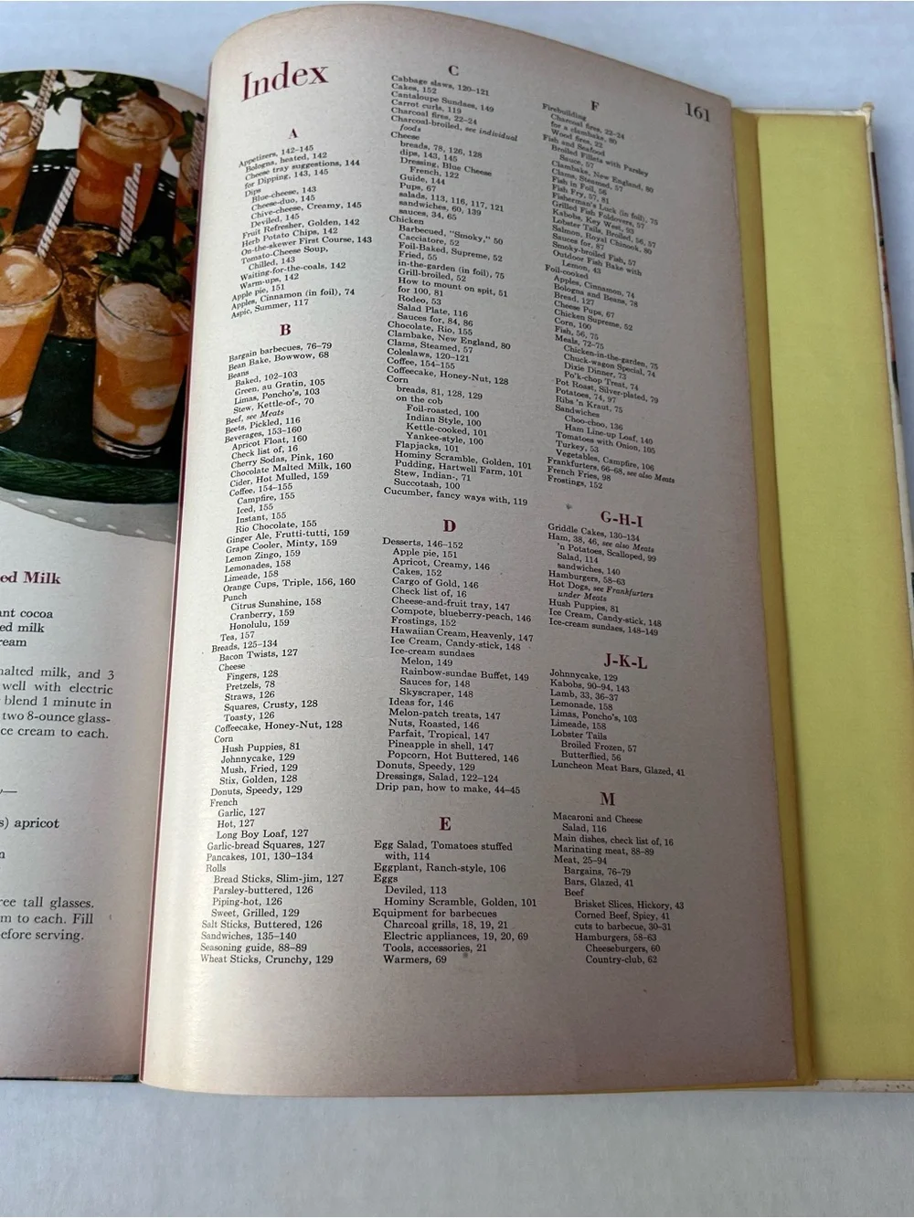 Better Homes & Gardens Barbecue Book Vintage Hardcover 1959 Recipes Cookbook